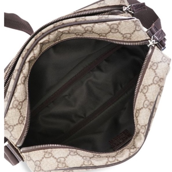 Vintage Gucci GG Supreme Plus Monogrammed Bag
Luxurious Canvas 11” x 5” x 8” - Picture 13 of 17